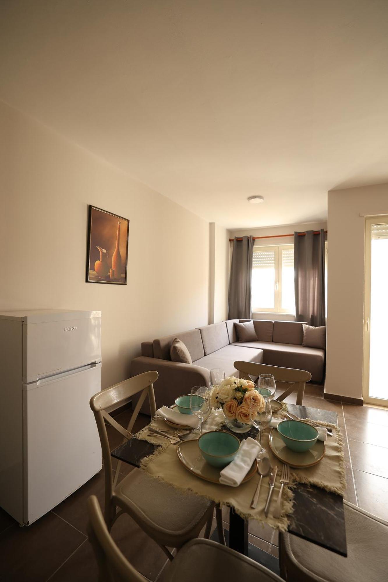 Dyrrah Seaside Apartments Durrës Eksteriør bilde