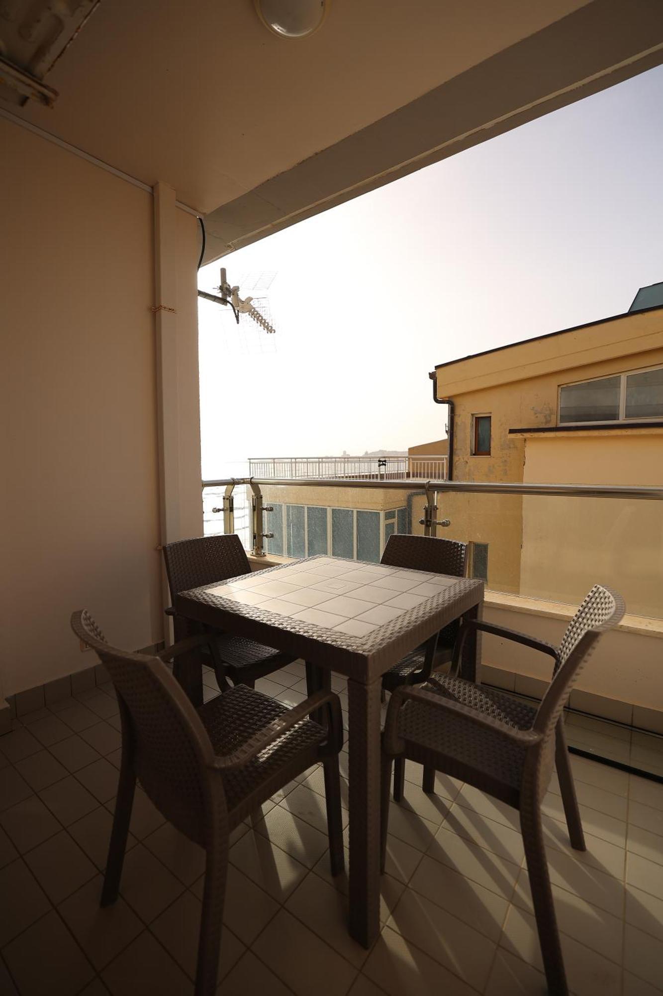Dyrrah Seaside Apartments Durrës Eksteriør bilde